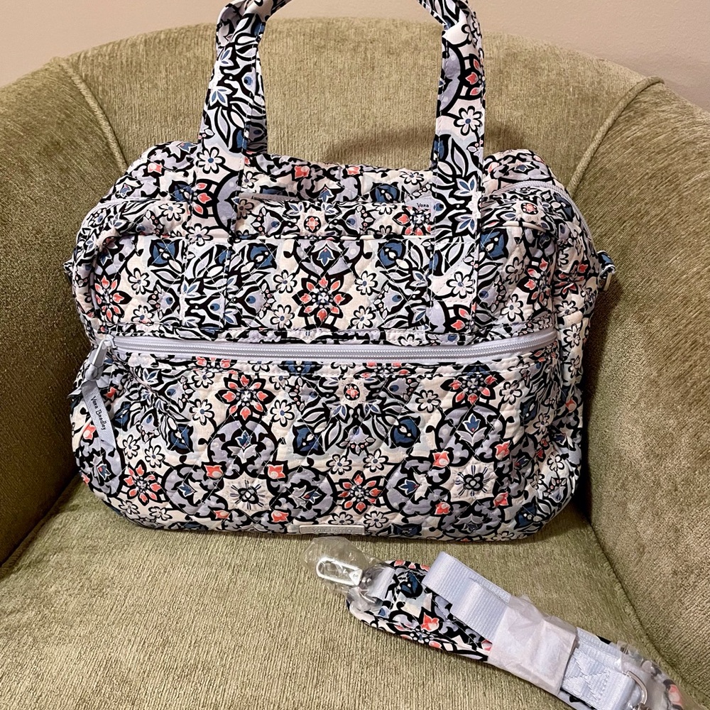 Vera Bradley Small Overnight Duffle Bag - Blue & Pink with Travel Straps